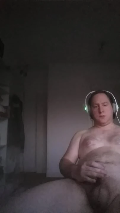 The fat gay guy cumming