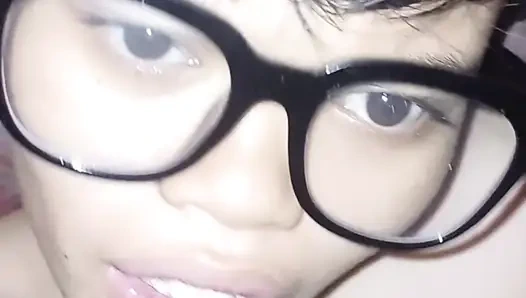 Sensasi memek cewek tomboy Asia