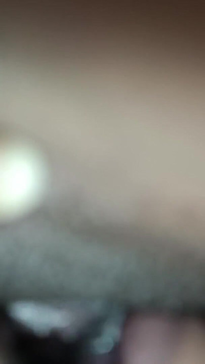 J’ai léché la chatte de ma nouvelle femme mariée quand personne n’était à la maison. Avec ses conversation sexy | Clip 1