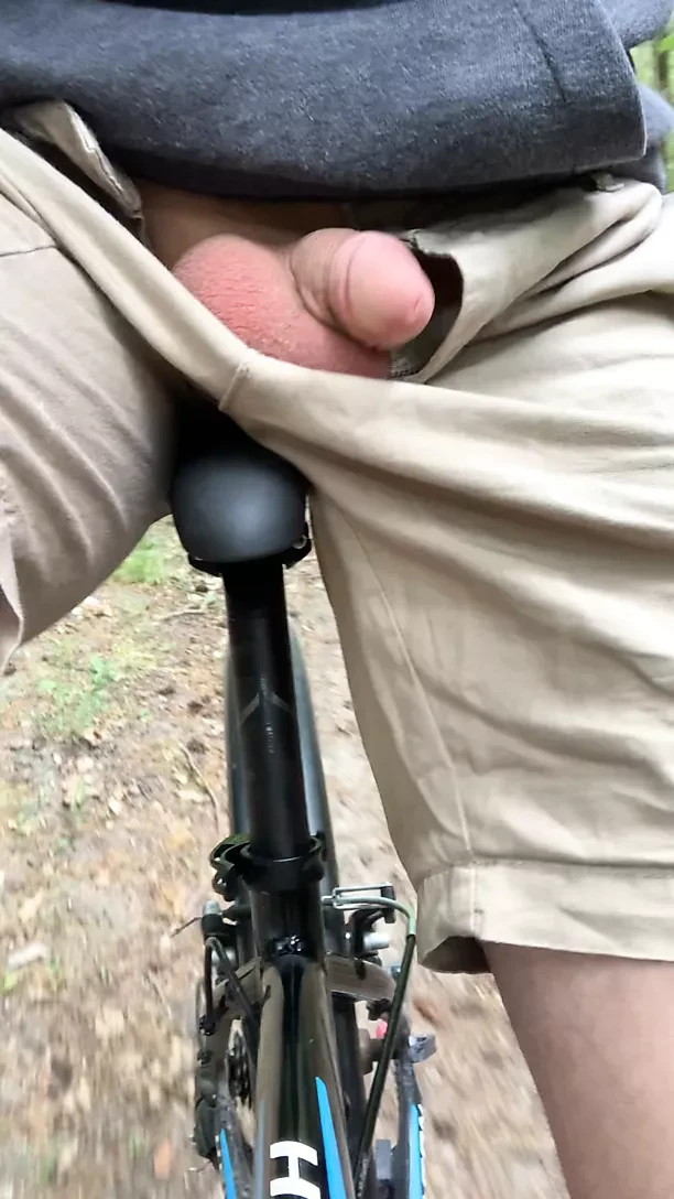 Public forest dick flash, bike ride, young boy, amateur