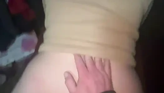 Üvey kız kardeş sikiliyor