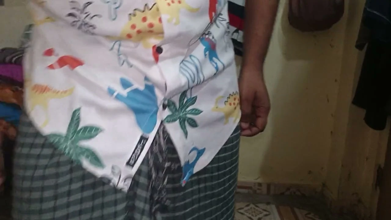 Desi ladke ka bada lauda,Serviceboy504