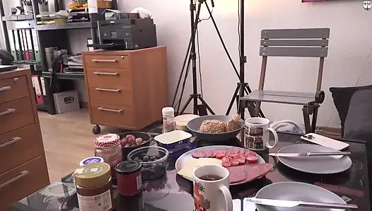 Versauter Sex Mit Nika Cyberslut Zum Frühstück