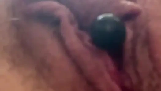 Jauh di dalam lubangku