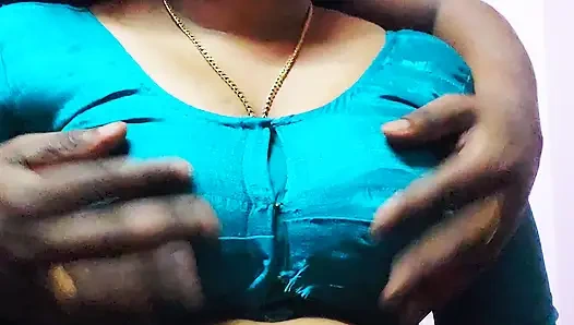 Indian Young Stepmom Sex in bedroom hindi