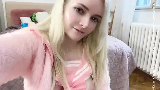 En iyi yarağı sikiyor: cam taburede dildo siktim