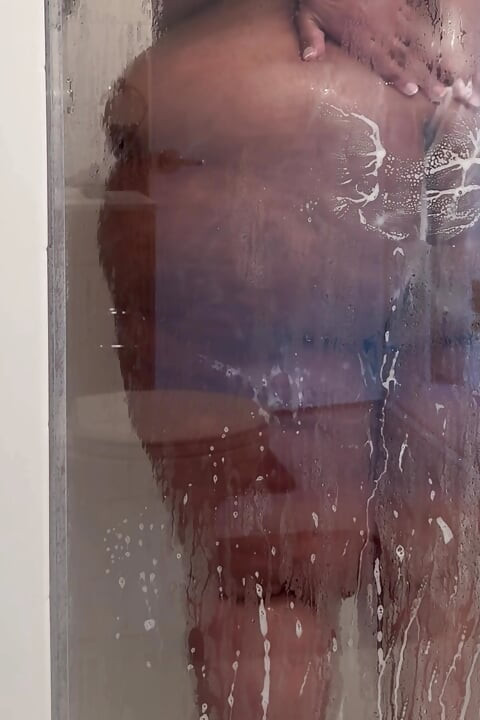 Cleaning This Fat Booty