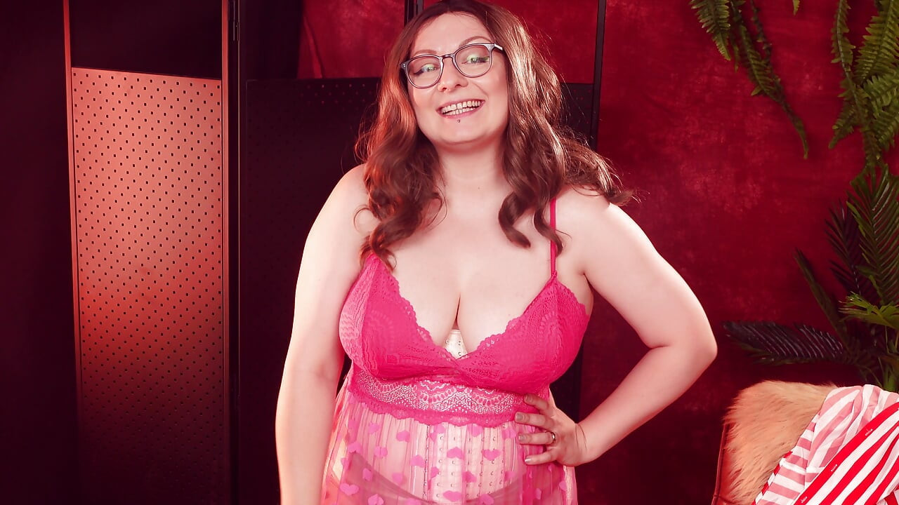 Try on Haul for Chubby MILF: Lace Lingerie Transparent Dress
