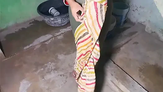 Kakak ipar india ngentot habis-habisan di kamar mandi
