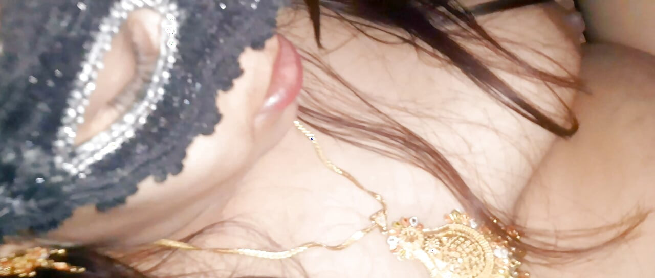 Hot indian Desi Bhabhi Devar sex with hardcore style video