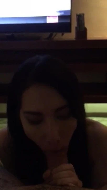 Fillipina lb blowjob