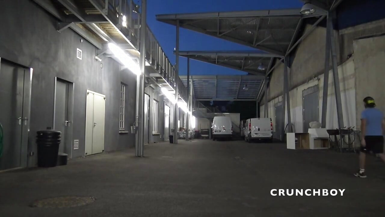 A gay fucked by straight discreet in exhib cruising  webcam