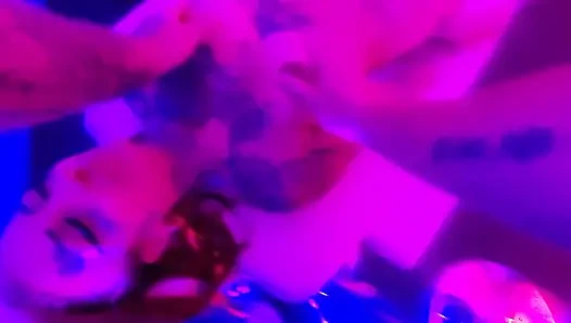 Yoni si tantra lagi asik pijat memeknya pakai thatbosslas