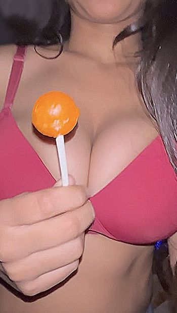 Very Hot Lollipop Blowjob by Delhi Girlfriend! Indian Desi Girl 18 Year Old