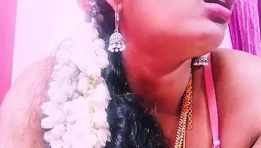 Hintli güzel sari yenge terziyi sikiyor, Telugu edepsizce konuşuyor. Tailor Sex.