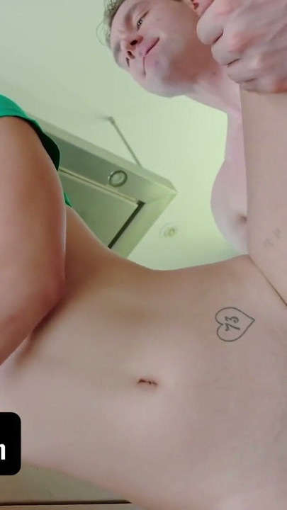 Horny Petite Housekeeper Climbs On Top For Quick Fuck & Orgasm! | Bölüm 3