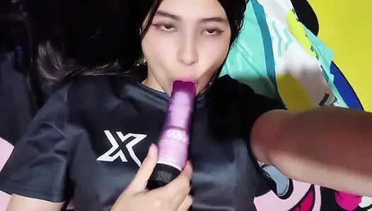 Komşum karısını gerçek ev yapımı paylaşmayı seviyor