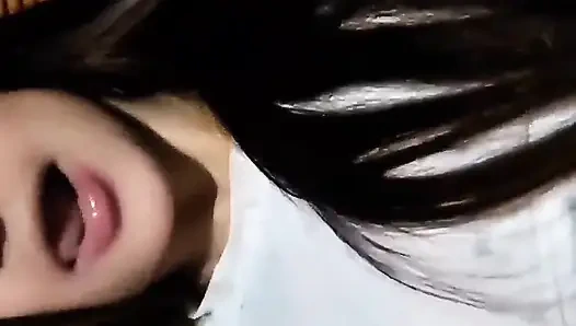 Kolombiyalı kadın kendine lezzetli bir şekilde dokunuyor