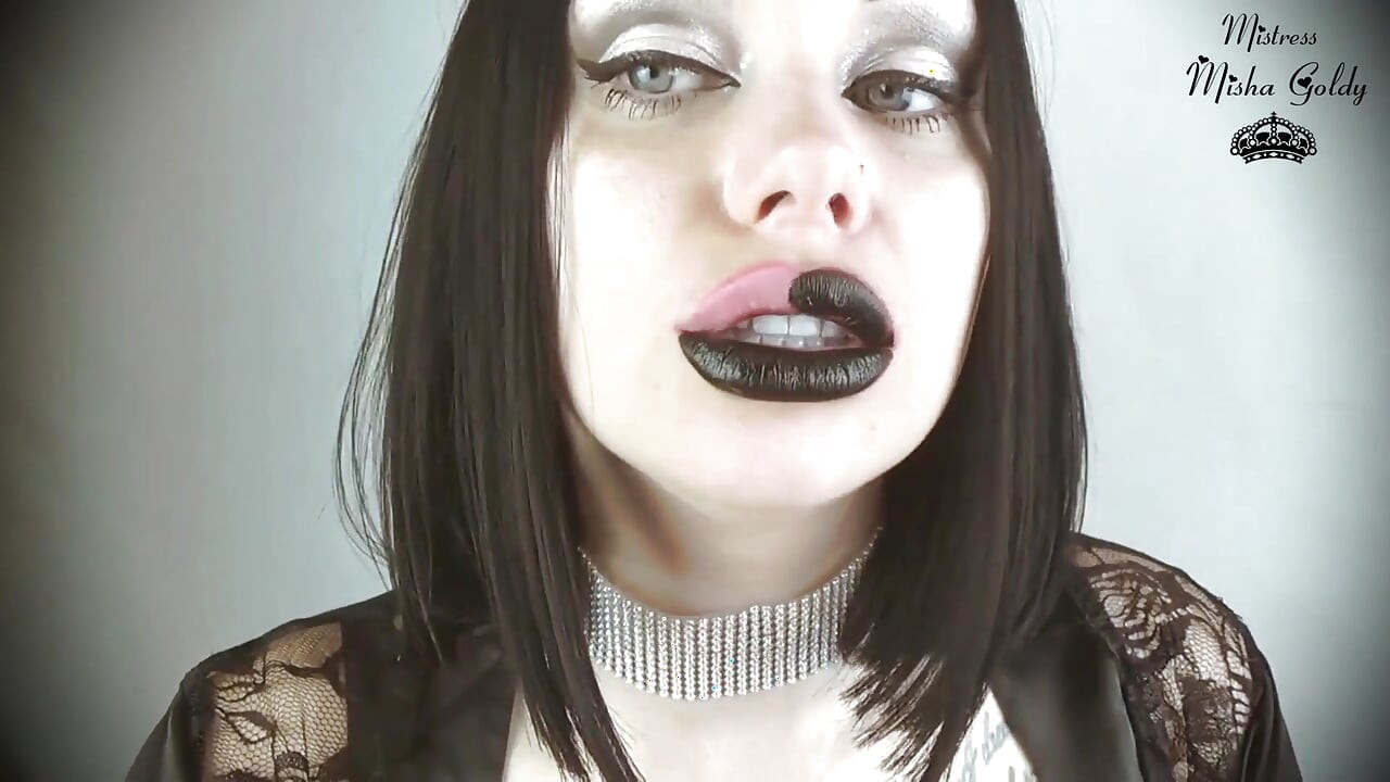 Zwarte lippen plagen Joi