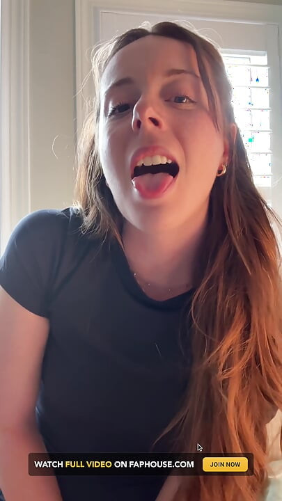 Hottie in Glasses Tells You How to Stroke!