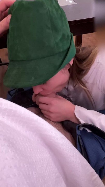 Stepsister melts the second her stepbrother’s cock slides in | Clip 1