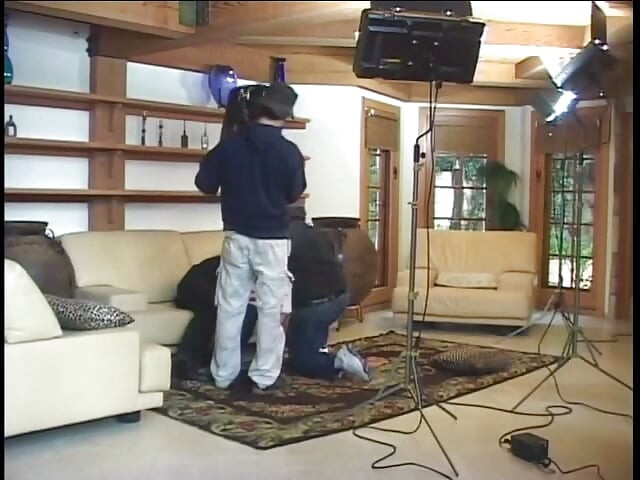 Kolejna scena bonusowa z dvd dla dorosłych duże cycki ciasne szczeliny