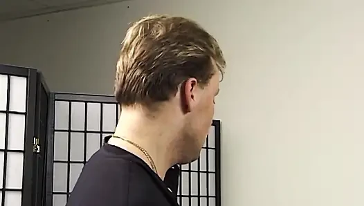 Reife brünette tief gefingert und dann hardcore geritten