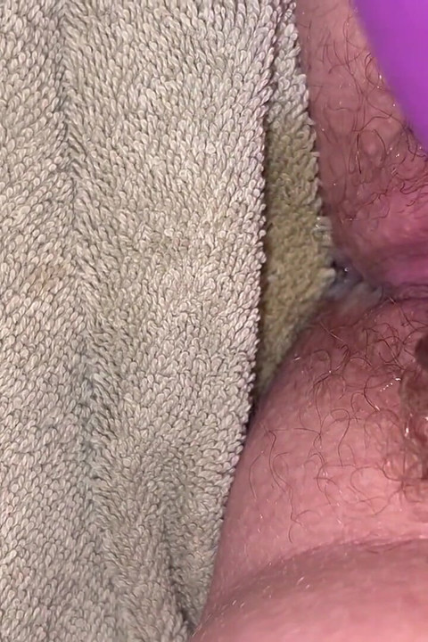 Hairy Pussy Squirting POV
