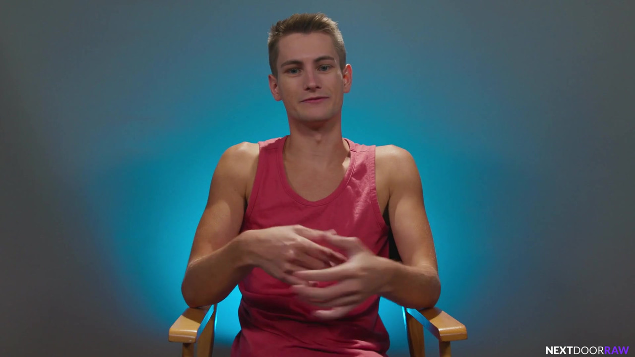 华丽的twnk性感翻转乱搞现实生活中的tatted BF大屁股