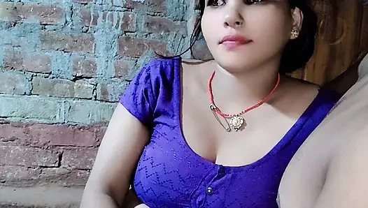 Beautiful Indian Desi Chachi first time home