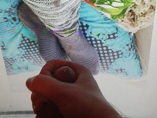 Joyce Illg Socken Cumtribute