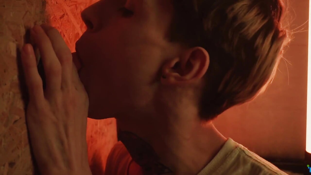 ثقب المجد العجيب