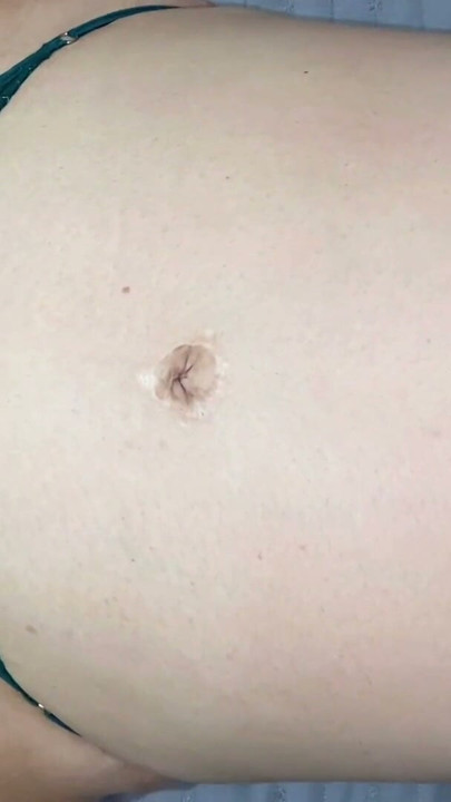 That's how I found my stepmom resting, I love that pussy! | Clip 1