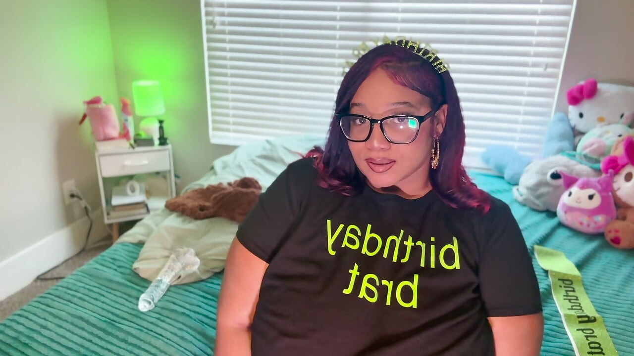 Biggdebbiecakez xxx janmadin ki maar
