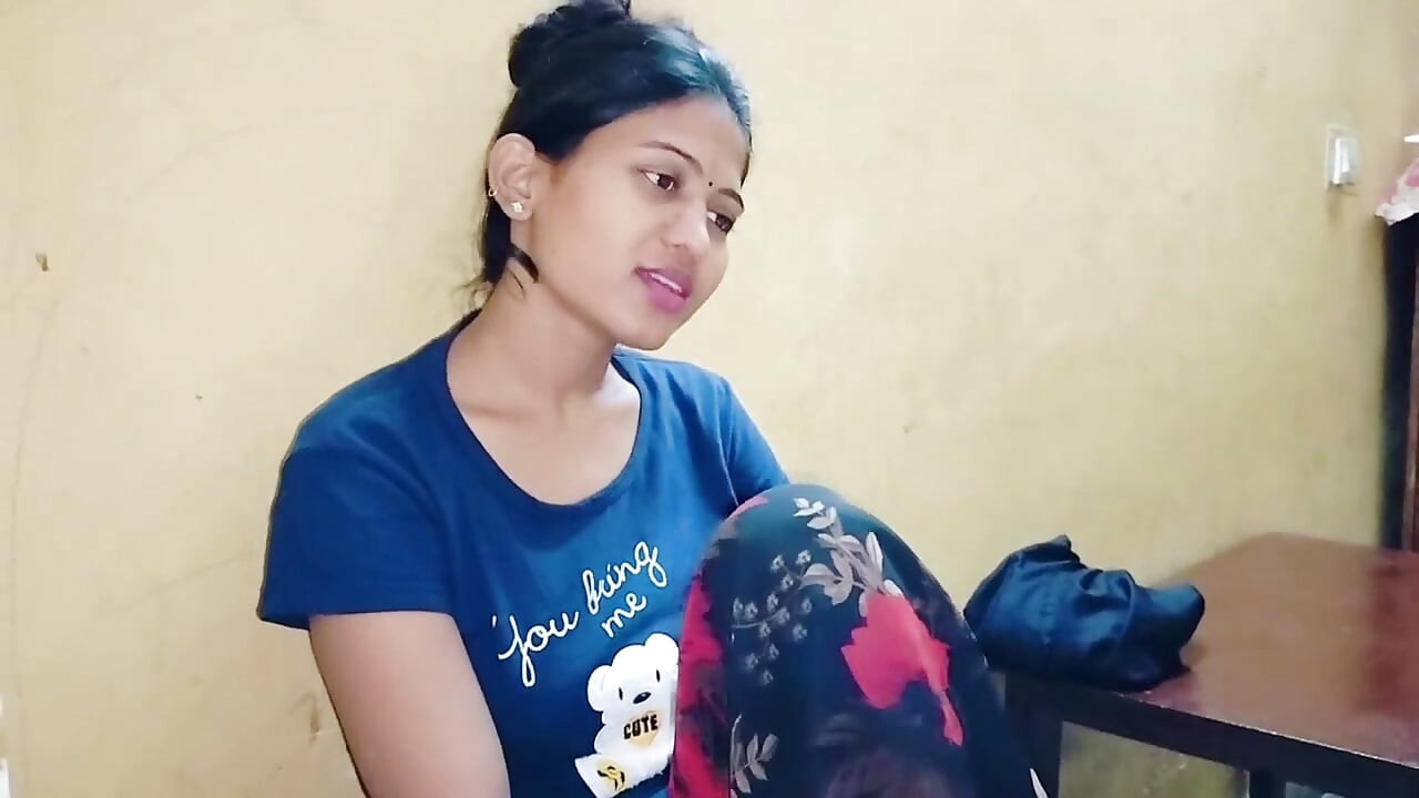 Stepsister Caught watching Porn by stepbrother desi Hindi MMS, local desi