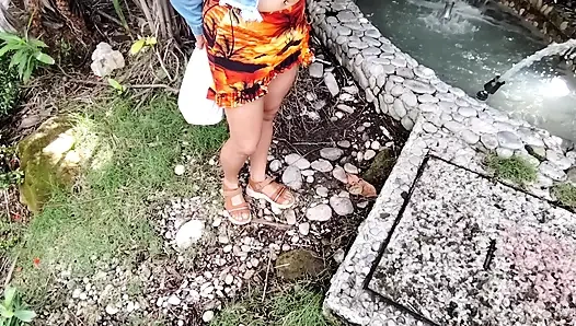 Park Seduction: Busty Latina Offers "Perverted Job" to Bearded Stranger – Intense Home Session