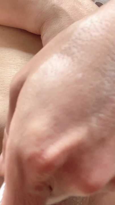 pussy good looking after shave hair | Clip 1