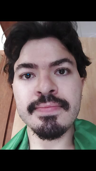 Brasileña mariquita twink femboy