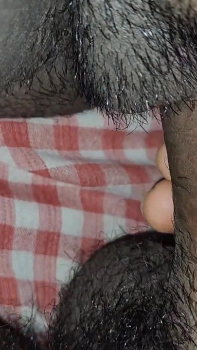 Desi néni közös ágyban Megbasztam Punci éjjel SOFTCORE KÖZELRŐL | Klip 1