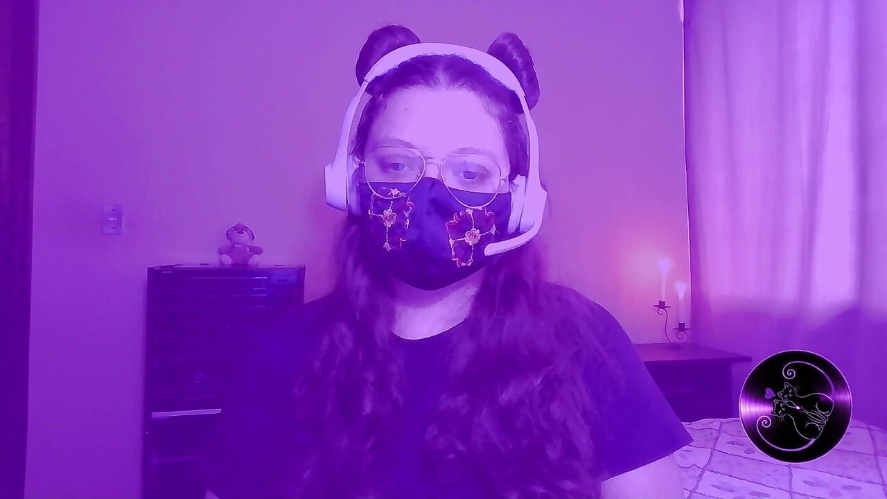 A Night of Play and Confessions