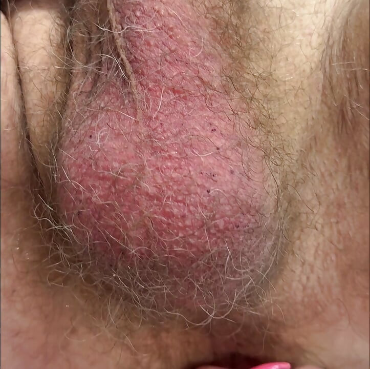 Wife Mastubating and squirting