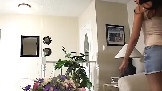 2 Lesbian Girlfriends Lick and Enjoy Each Other Like Crazy!