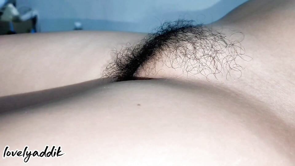 Mein mann hat mir gesagt, ich soll meine haarige muschi nicht rasieren. Matambok