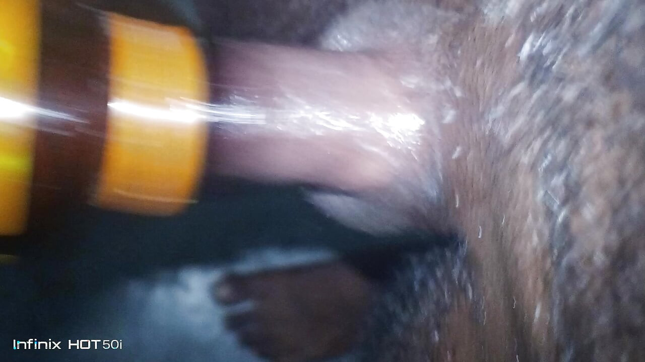 Step Mom helping her Step Son cum quickly on her round ass while watching the World Cup