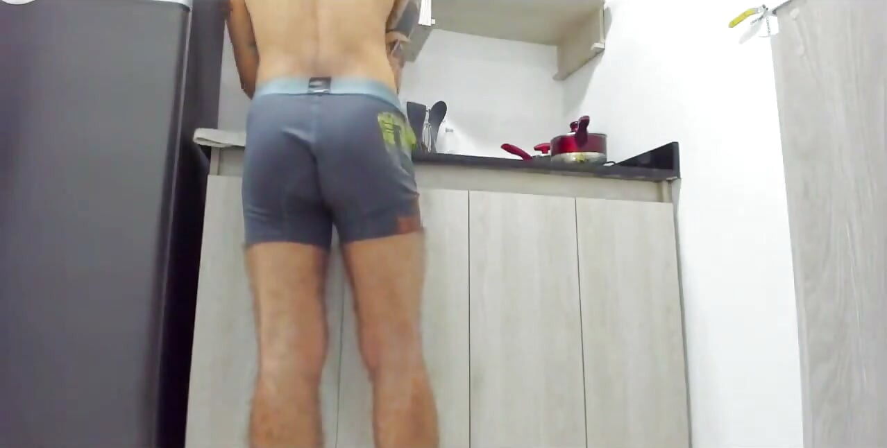 This Horny Handsome Colombian Man Is in the Kitchen