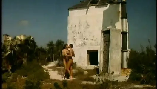 Tanned Beauty with Juicy Pink Pussy Gets Licked in Sand on Beach