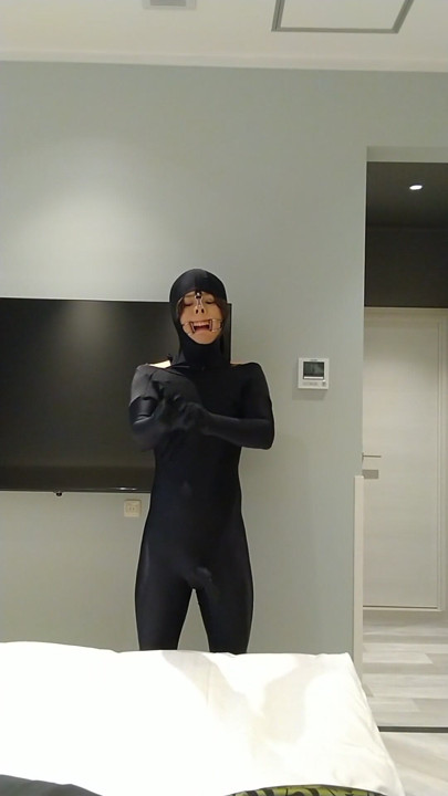 Japanese masturbate crossdresses zentai | Clip 1