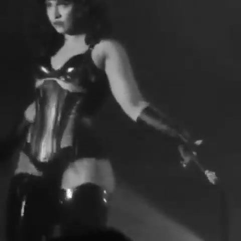 Musica più scura ed erotica