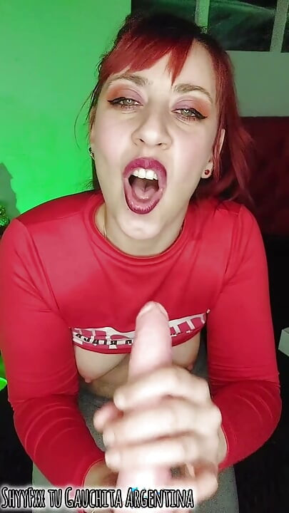 Pacarku mengkhayal tentang seks threesome sama kembarku! Akankah itu menyenangkan kita?