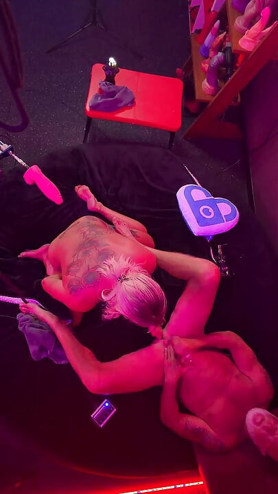 Hot Blonde Gets Fucked by Machine with Her Anal Hook In.